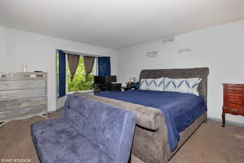 535 Thomas Rd, Bolingbrook, IL 60440 photo 9