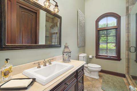 33 W571 White Thorne Rd, Wayne, IL 60184 photo 23