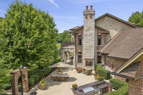 33 W571 White Thorne Rd, Wayne, IL 60184 photo 38