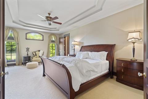 33 W571 White Thorne Rd, Wayne, IL 60184 photo 7