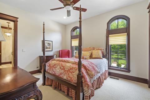 33 W571 White Thorne Rd, Wayne, IL 60184 photo 18