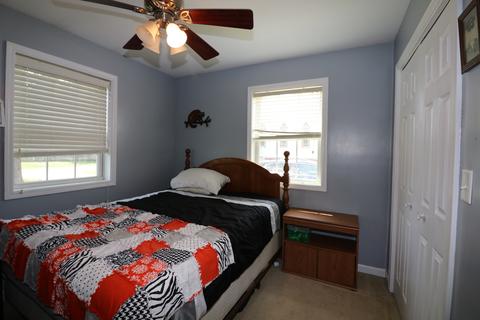 225 Chicago St, Dewitt, IL 61735 photo 10