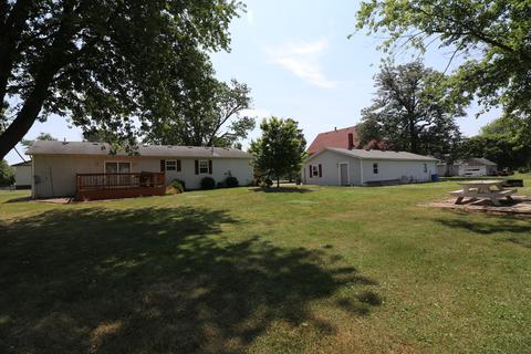 225 Chicago St, Dewitt, IL 61735 photo 19