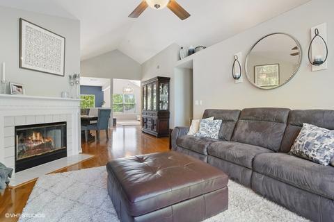 1648 Cayman Ct #3, Bartlett, IL 60103 photo 9