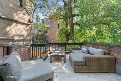 19 E Scott St, Chicago, IL 60610 photo 21