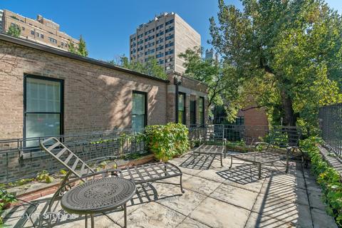 19 E Scott St, Chicago, IL 60610 photo 25