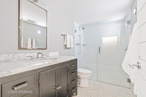19 E Scott St, Chicago, IL 60610 photo 18