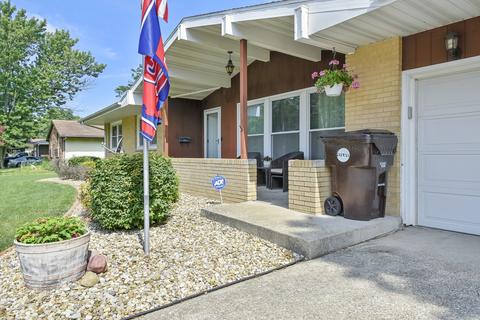 599 Pinecrest Pl, Rantoul, IL 61866 photo 3