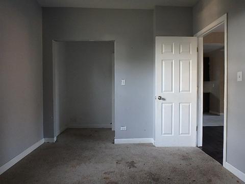 437 E 144th St, Dolton, IL 60419 photo 5