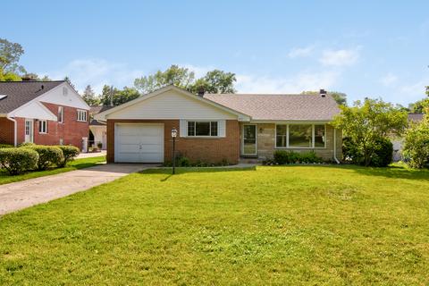 802 Webster Ave, Wheaton, IL 60187 photo 1