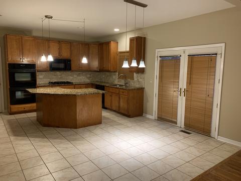 24334 Golden Eagle Dr, Plainfield, IL 60544 photo 9