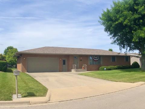 815 30th St, Peru, IL 61354 photo 1