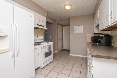 1556 Hunt Dr #E, Normal, IL 61761 photo 11