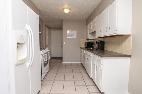 1556 Hunt Dr #E, Normal, IL 61761 photo 10