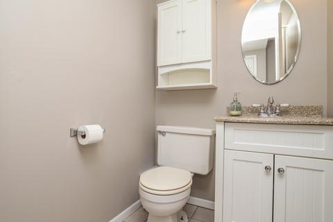 1556 Hunt Dr #E, Normal, IL 61761 photo 13