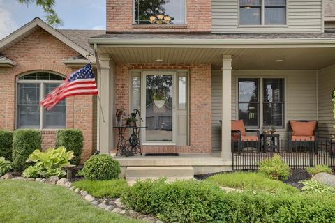 804 E Boone St, Tolono, IL 61880 photo 2
