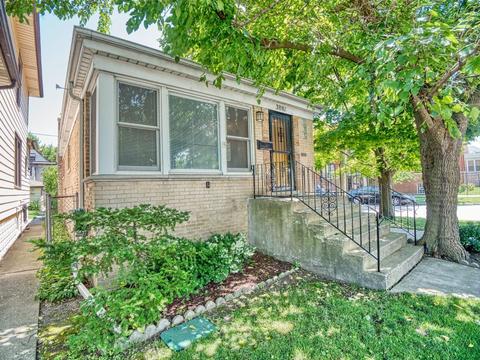3801 N Hamlin Ave, Chicago, IL 60618 photo 1