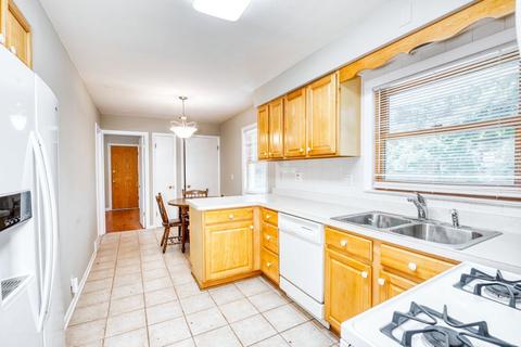 3801 N Hamlin Ave, Chicago, IL 60618 photo 11