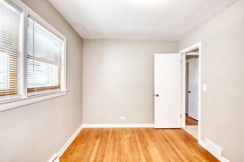 3801 N Hamlin Ave, Chicago, IL 60618 photo 15