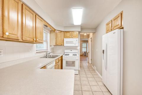 3801 N Hamlin Ave, Chicago, IL 60618 photo 13