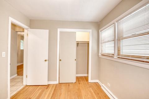 3801 N Hamlin Ave, Chicago, IL 60618 photo 9
