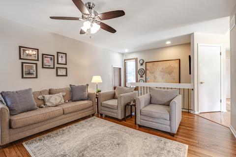 509 Jon Ln, Des Plaines, IL 60016 photo 11