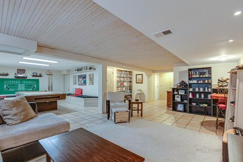 509 Jon Ln, Des Plaines, IL 60016 photo 26