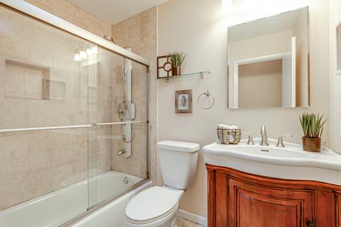 509 Jon Ln, Des Plaines, IL 60016 photo 24