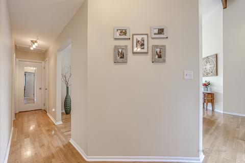 509 Jon Ln, Des Plaines, IL 60016 photo 17
