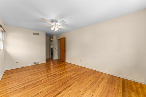 1187 Blackhawk Dr, Elgin, IL 60120 photo 14