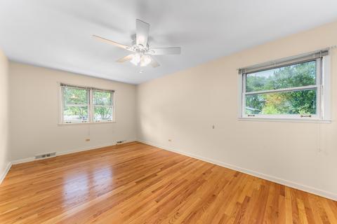1187 Blackhawk Dr, Elgin, IL 60120 photo 13