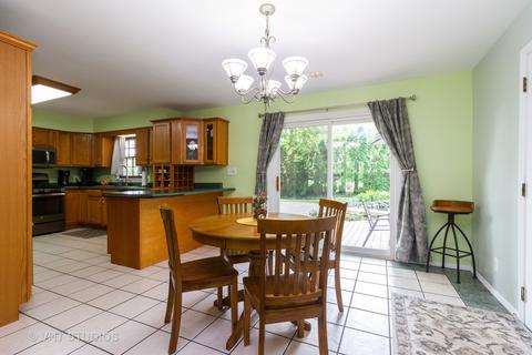 1024 W School St, Kankakee, IL 60901 photo 4