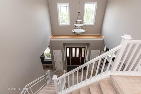 3631 Grayhawk Dr, Algonquin, IL 60102 photo 2