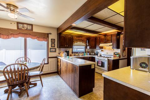 718 E Central Ave, Princeton, IL 61356 photo 6