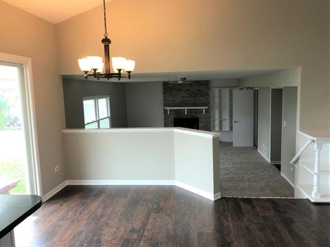 2110 Lolo Pass Dr, Plainfield, IL 60586 photo 4