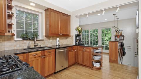 2519 Sherman Ave, Evanston, IL 60201 photo 9
