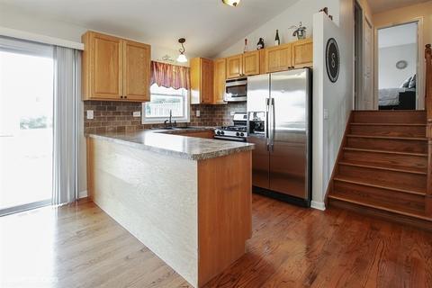 5117 Home Ave, Mchenry, IL 60050 photo 3