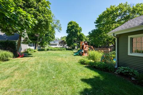 217 W Harrison Ave, Wheaton, IL 60187 photo 5