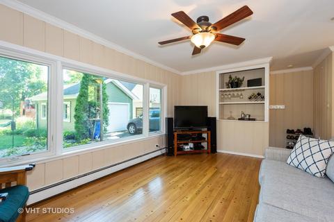 217 W Harrison Ave, Wheaton, IL 60187 photo 9