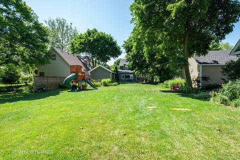 217 W Harrison Ave, Wheaton, IL 60187 photo 4