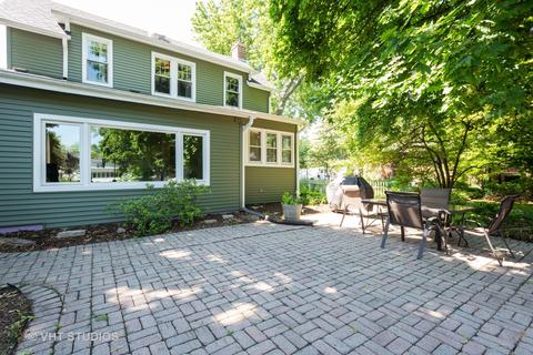217 W Harrison Ave, Wheaton, IL 60187 photo 3