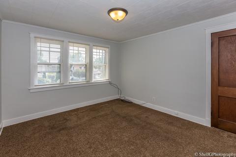 320 E 14th St, Lockport, IL 60441 photo 20
