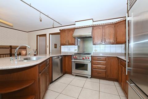 2825 Chariot Ln, Olympia Fields, IL 60461 photo 7