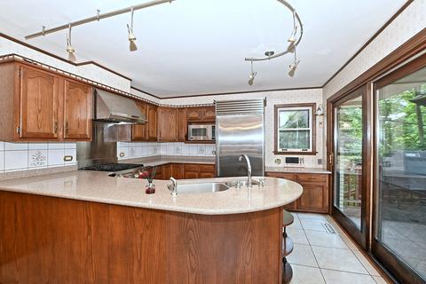2825 Chariot Ln, Olympia Fields, IL 60461 photo 6