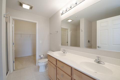 660 Prestwick Ln #402, Wheeling, IL 60090 photo 12