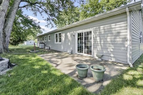 125 Mapleleaf Dr, Catlin, IL 61817 photo 5