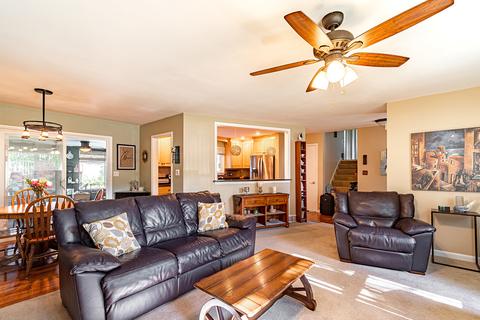 220 Alschuler Dr, Aurora, IL 60506 photo 6