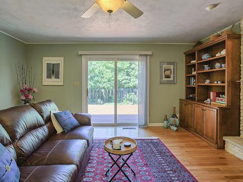 5 Canterbury Ct, Champaign, IL 61821 photo 13