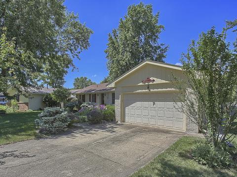 5 Canterbury Ct, Champaign, IL 61821 photo 2