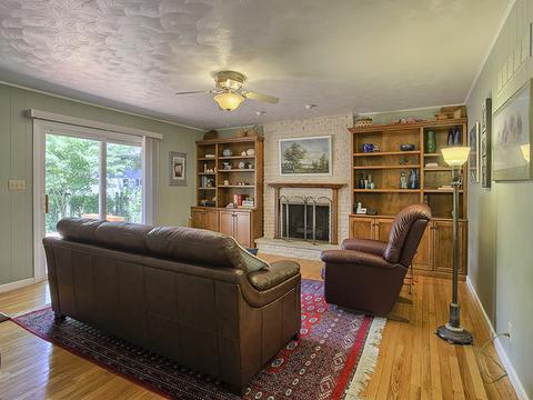 5 Canterbury Ct, Champaign, IL 61821 photo 16